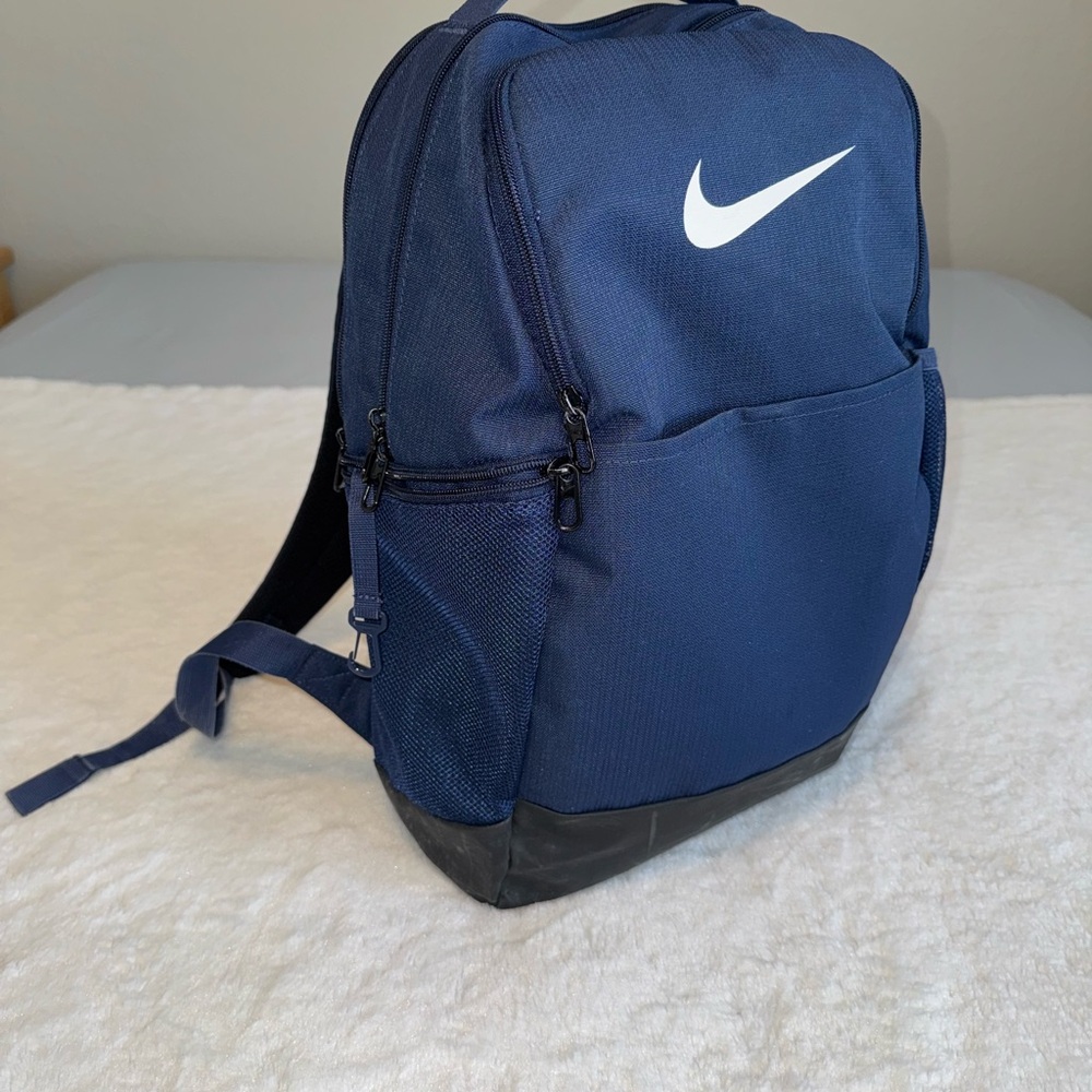 Nike Backpack - BLUE/ White with Computer Compartment